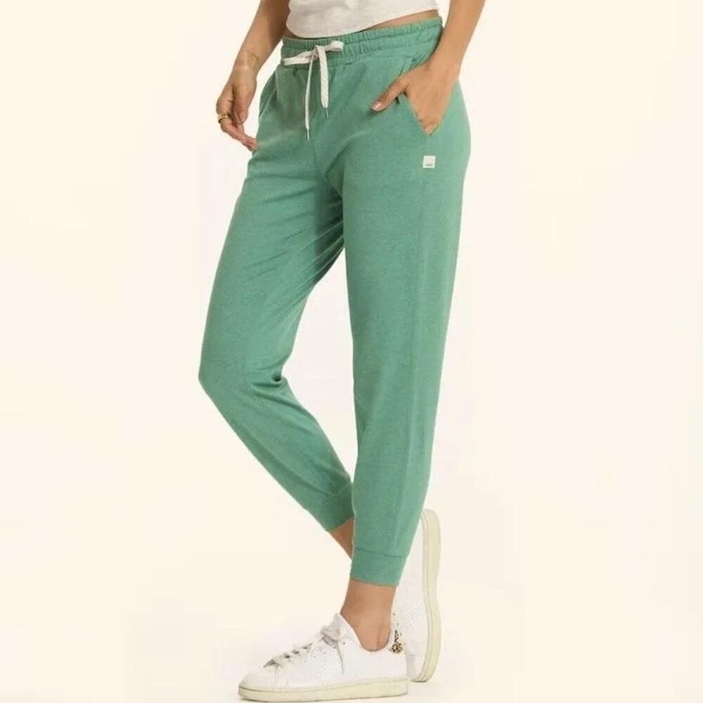 Vuori Performance Jogger Green Celadon Heather Small Regular
